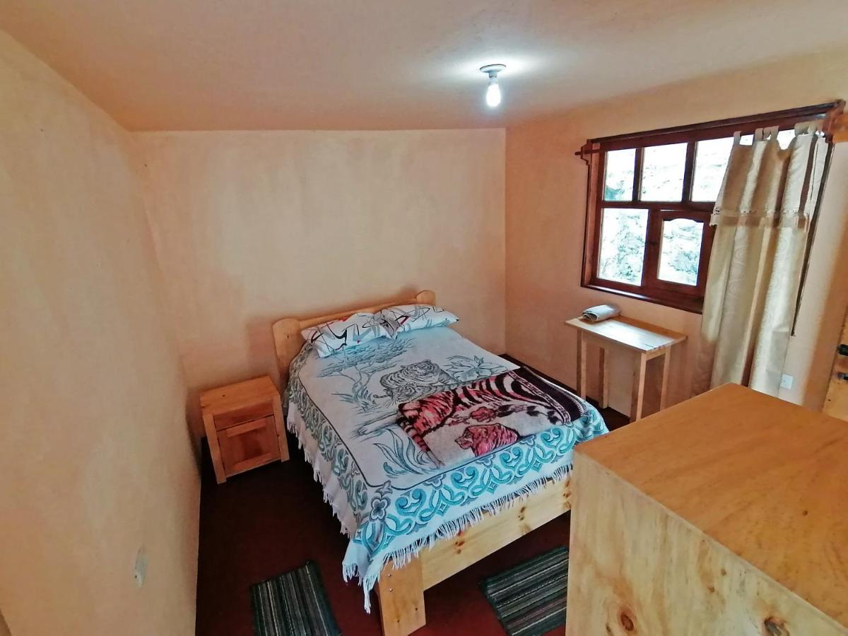 Hostal Dona Clarita & Vegetarian Food Chugchilan ภายนอก รูปภาพ