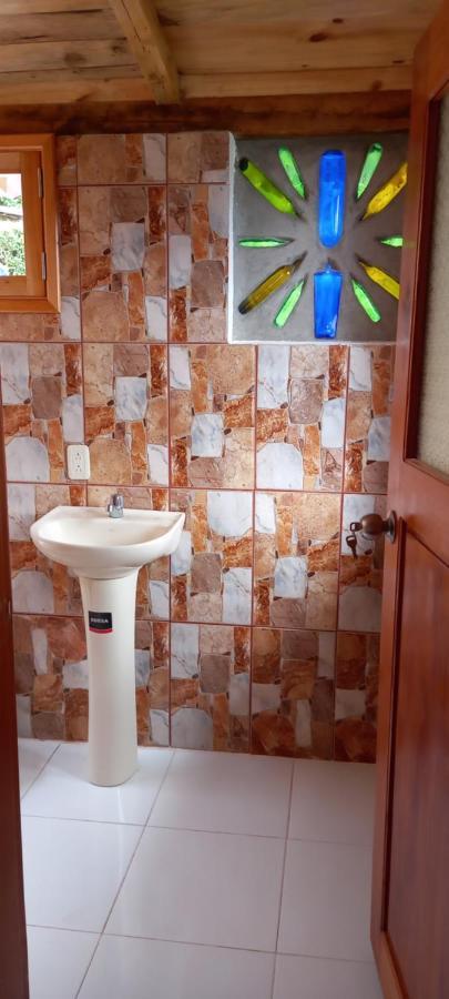 Hostal Dona Clarita & Vegetarian Food Chugchilan ภายนอก รูปภาพ